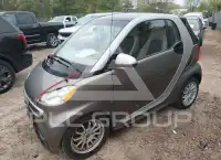 2013 Smart FORTWO photo