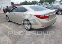 2013 Lexus ES350 фото