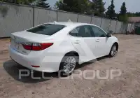 2013 Lexus ES350 photo