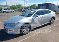 2013 Lexus ES350 photo