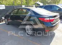 2013 Lexus ES350 photo