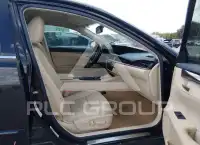 2013 Lexus ES350 photo
