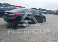 2013 Lexus ES350 photo