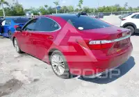 2013 Lexus ES350 фото