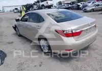 2013 Lexus ES350 photo
