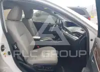 2013 Lexus ES350 photo