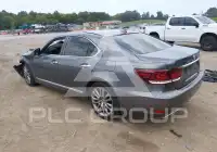 2013 Lexus LS460 photo