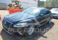 2013 Lexus LS460 photo