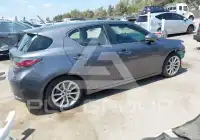 2013 Lexus CT200 фото