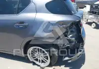 2013 Lexus CT200 фото