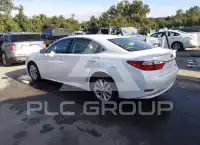 2013 Lexus ES300 photo