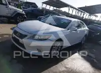 2013 Lexus ES300 photo