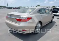 2013 Lexus ES300 photo