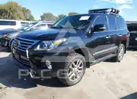 2013 Lexus LX570 photo