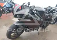 2013 Yamaha YZFR1 фото