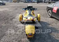 2013 Can-AM SPYDER фото