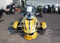 2013 Can-AM SPYDER фото