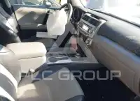 2013 Toyota 4 RUNNER фото