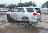 2013 Toyota 4 RUNNER photo