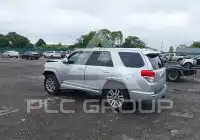 2013 Toyota 4 RUNNER фото