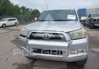 2013 Toyota 4 RUNNER photo