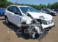 2013 Toyota RAV4 photo