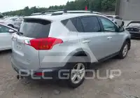 2013 Toyota RAV4 фото