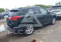 2013 Toyota RAV4 photo