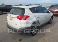 2013 Toyota RAV4 photo