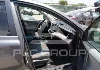 2013 Toyota RAV4 photo