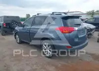2013 Toyota RAV4 photo
