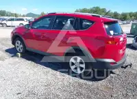 2013 Toyota RAV4 photo