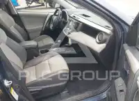 2013 Toyota RAV4 photo