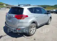2013 Toyota RAV4 photo