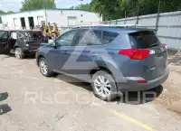 2013 Toyota RAV4 photo