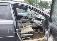 2013 Toyota RAV4 photo
