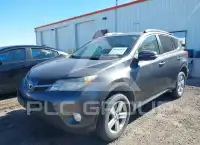 2013 Toyota RAV4 photo