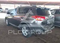 2013 Toyota RAV4 photo