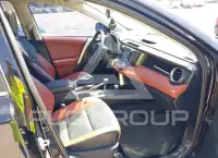 2013 Toyota RAV4 photo