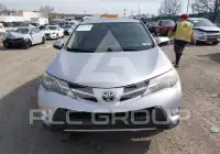 2013 Toyota RAV4 фото