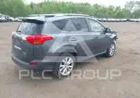 2013 Toyota RAV4 photo