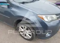 2013 Toyota RAV4 photo