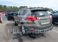 2013 Toyota RAV4 photo