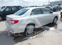 2013 Toyota COROLLA фото