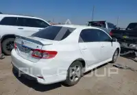 2013 Toyota COROLLA photo
