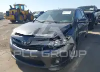 2013 Toyota COROLLA фото