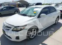 2013 Toyota COROLLA photo
