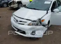 2013 Toyota COROLLA фото