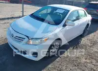 2013 Toyota COROLLA фото