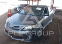 2013 Toyota COROLLA фото